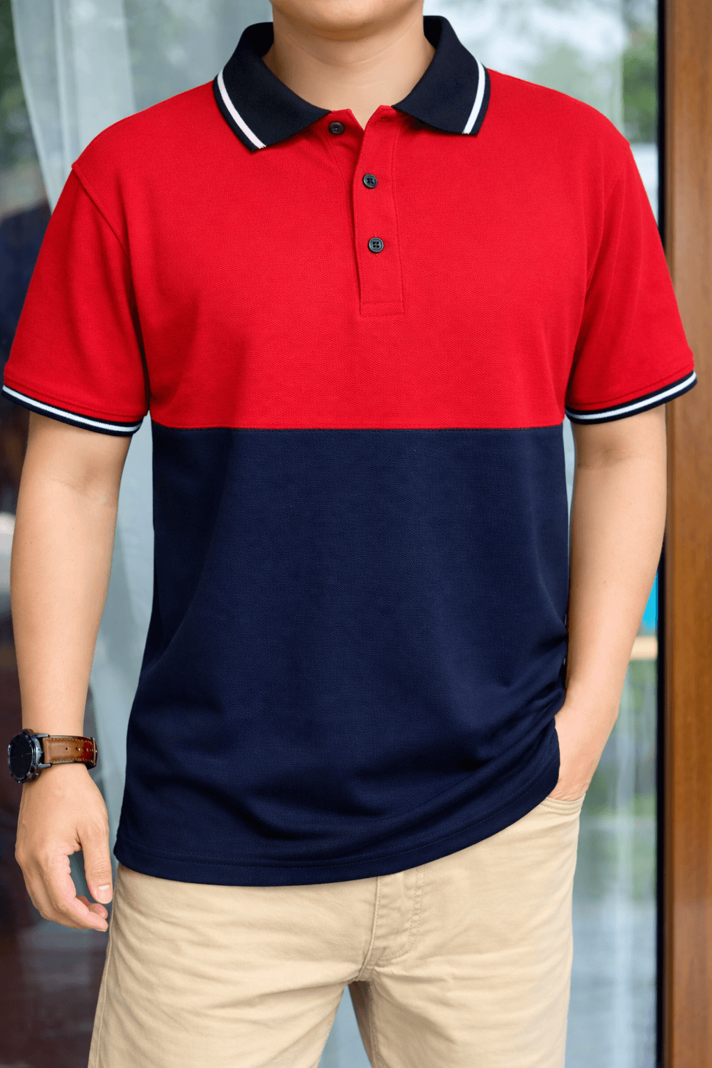 Polera pique roja con azul